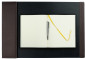 Preview: Schreibunterlage 65x45 mit Klappleiste inkl. Block + Kalender 2026/2027 PREMIUM LEDER SOFT GRAIN dunkelbraun (genarbt)