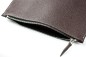 Preview: Pouch - Zipper Tasche - Banktasche PREMIUM LEDER SOFT GRAIN dunkelbraun (genarbt)