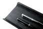 Preview: Federschale PREMIUM LEDER MANHATTAN schwarz mit Paglia Narbung