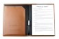 Preview: Klemmbrettmappe DIN A4 mit Blockklemme in CAMBRIDGE Top Grain Rindspaltleder mit heller Kontrastnaht hellbraun