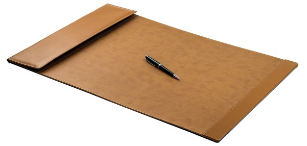 Preview: Schreibunterlage 65x45 mit Klappleiste inkl. Block + Kalender 25/26 PREMIUM LEDER BOXCALF cuoiobraun (glatt)