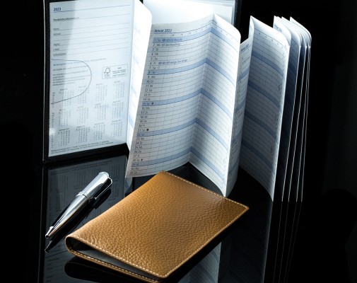 Leporello Faltkalender deutsch 2025 + 2026 - PREMIUM LEDER SOFT GRAIN hellbraun (genarbt)