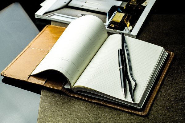 Preview: Kalenderbuch DIN A5 für das Jahr 2025 + 2026 PREMIUM LEDER VINTAGE cuoiobraun