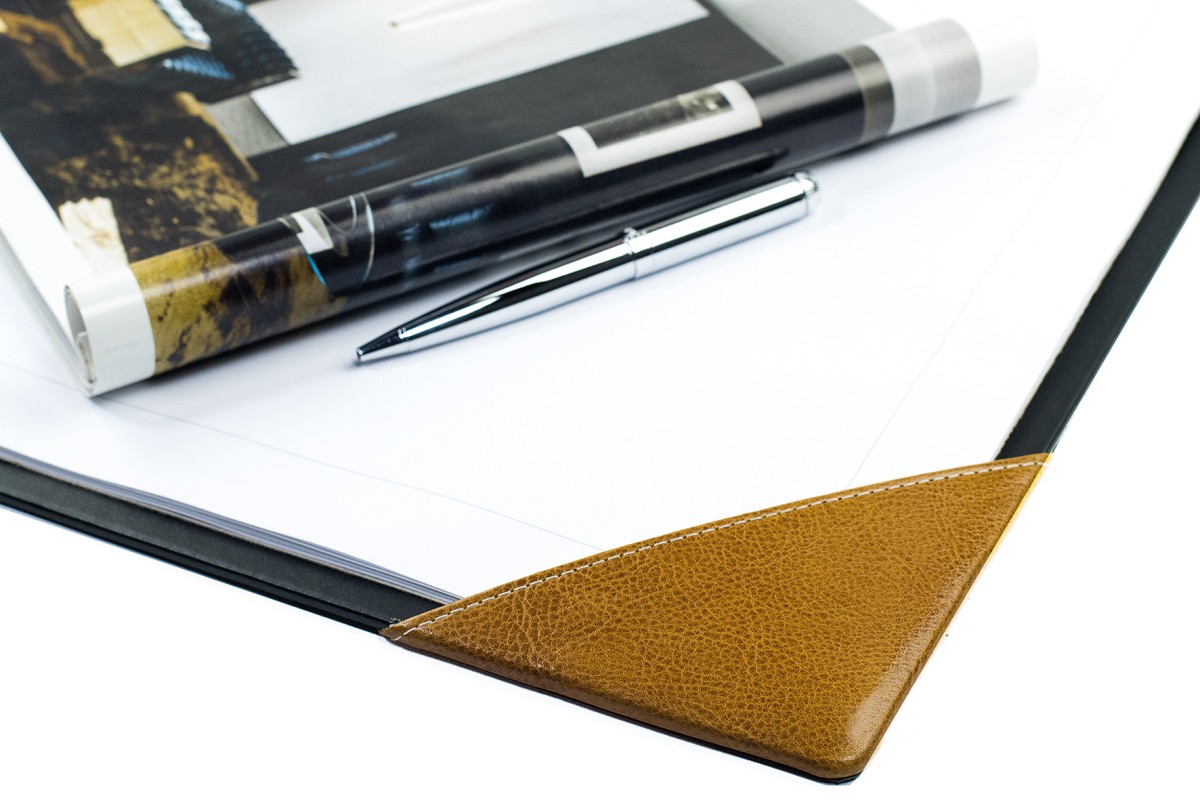 Schreibunterlage mit 4 Ecken + Papierblock PREMIUM LEDER VINTAGE cuoiobraun