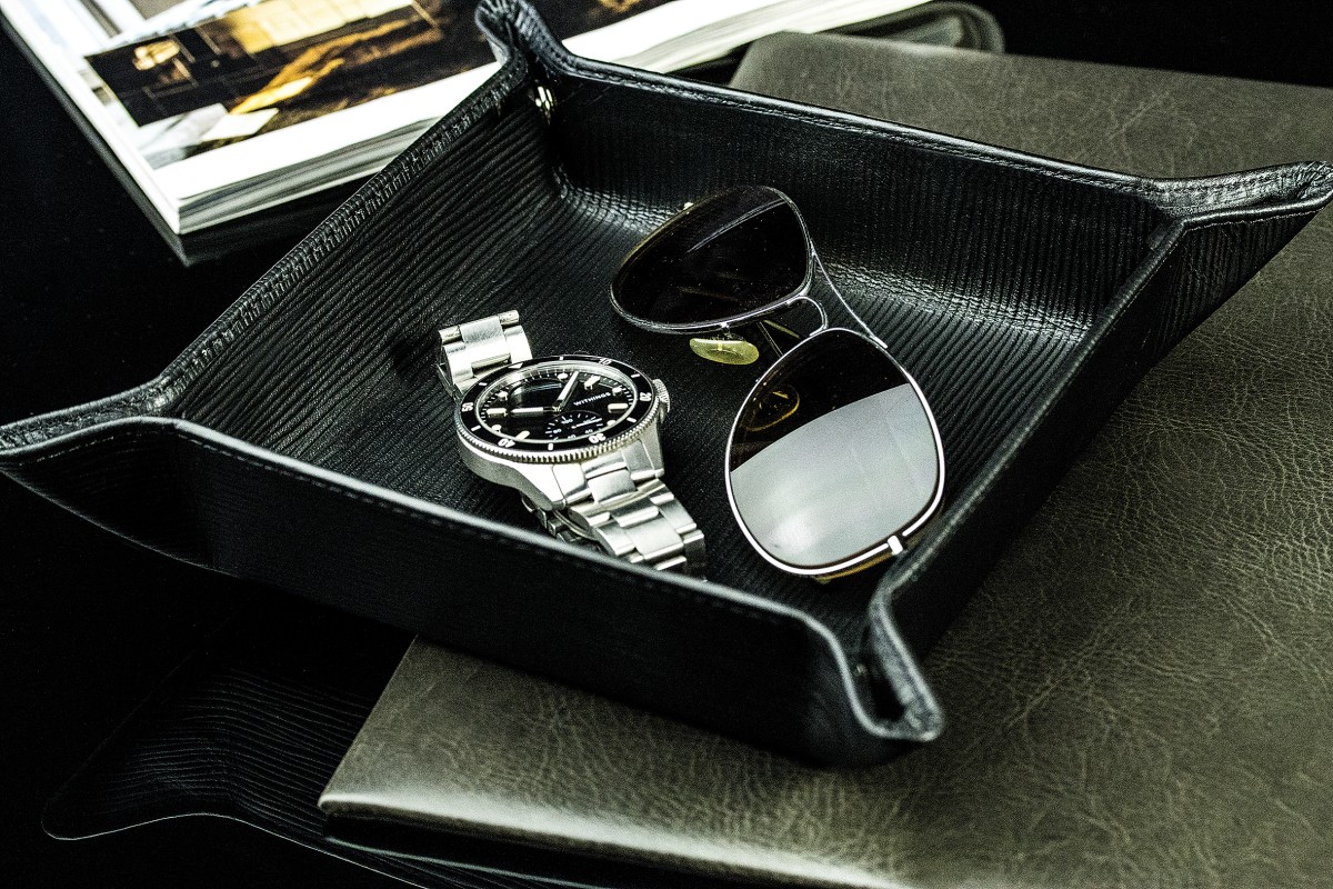 Taschenleerer PREMIUM LEDER MANHATTAN schwarz mit Paglia Narbung