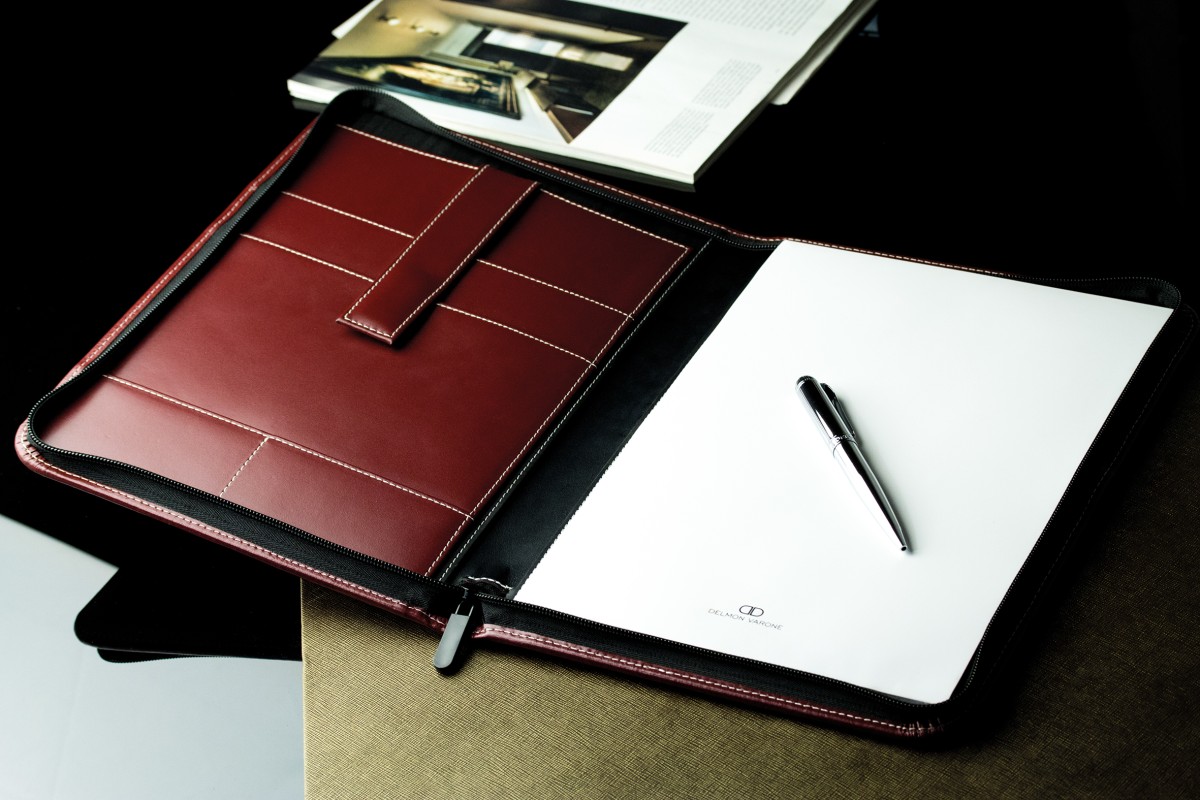 Reißverschluss Schreibmappe DIN A4, incl. Memoblock CAMBRIDGE Top Grain Rindleder rot
