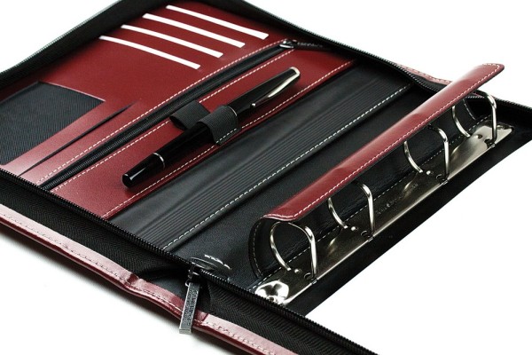 Design Ringbuch DIN A5, incl. Memoblock, 4-Ring-25mm-Combimechanik CAMBRIDGE Top Grain Rindspaltleder mit heller Kontrastnaht rot