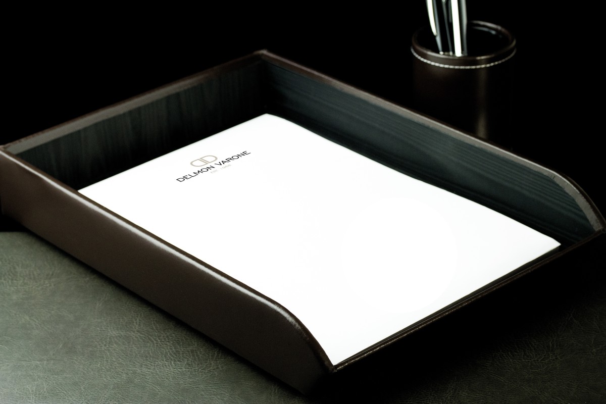 Briefablagekorb für DIN A4 CAMBRIDGE Top Grain Rindspaltleder dunkelbraun