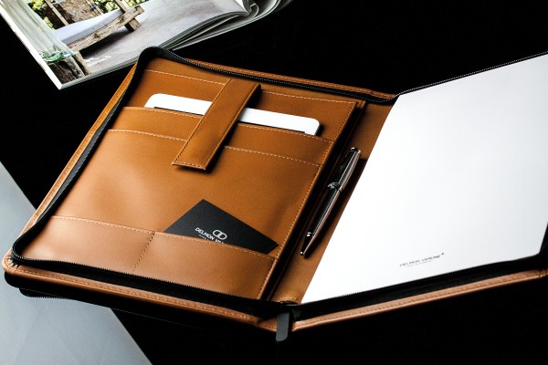 Reißverschluss Schreibmappe DIN A4 mit iPad Fach PREMIUM LEDER BOXCALF cuoiobraun (glatt)