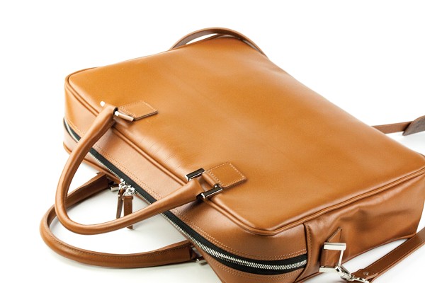 Akten- & Notebooktasche mit Schultergurt PREMIUM LEDER BOXCALF cuoibraun (glatt)