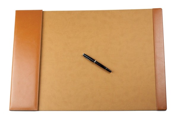 Schreibunterlage 65x45 mit Klappleiste inkl. Block + Kalender 25/26 PREMIUM LEDER BOXCALF cuoiobraun (glatt)