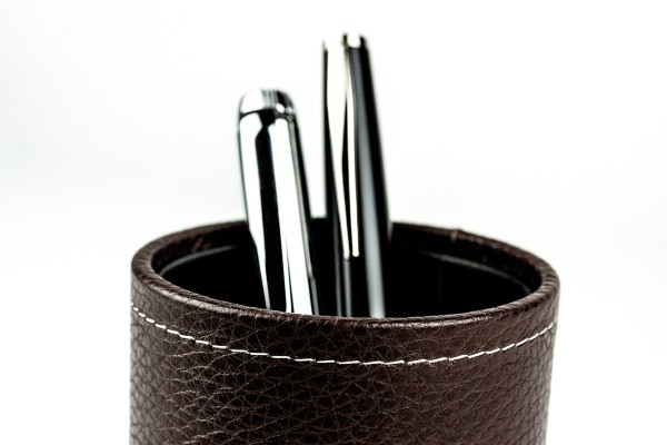 Stifteköcher PREMIUM LEDER SOFT GRAIN dunkelbraun (genarbt)