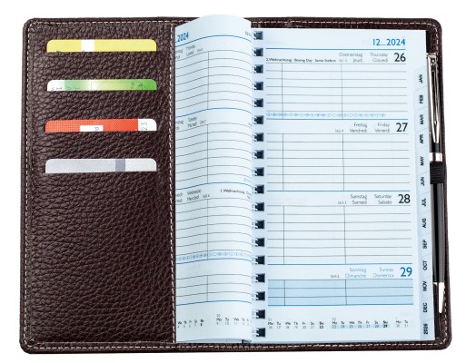 Taschenkalender mit Spiralbindung 2025 + 2026 in PREMIUM LEDER SOFT GRAIN marronebraun (genarbt)