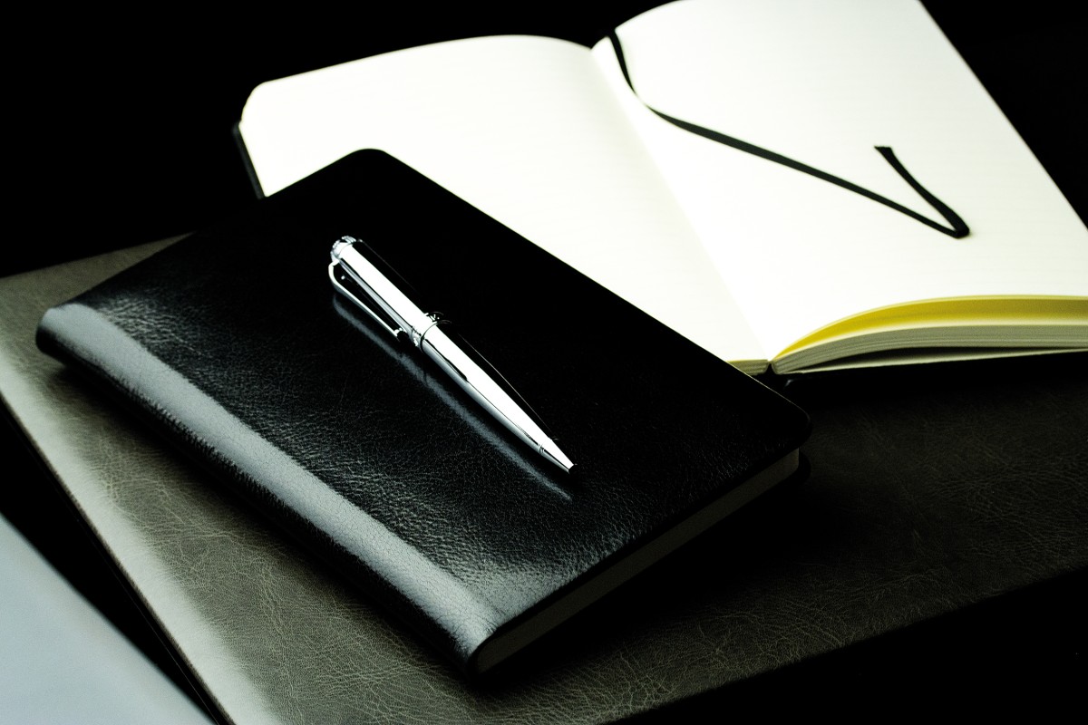 Notizbuch DIN A5 schmal (gebunden) | Echtleder | VINTAGE schwarz