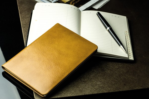 Adressbuch DIN A6+ (gebunden) | Echtleder | VINTAGE hellbraun