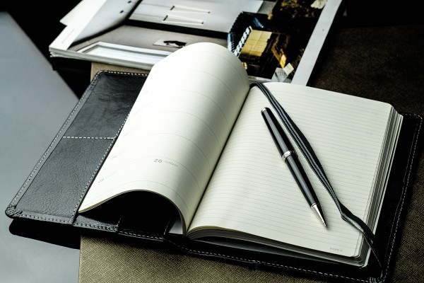 Kalenderbuch DIN A5 für das Jahr 2025 + 2026 PREMIUM LEDER VINTAGE schwarz