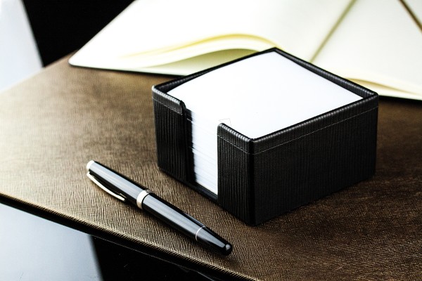 Zettelkasten PREMIUM LEDER MANHATTAN schwarz mit Paglia Narbung