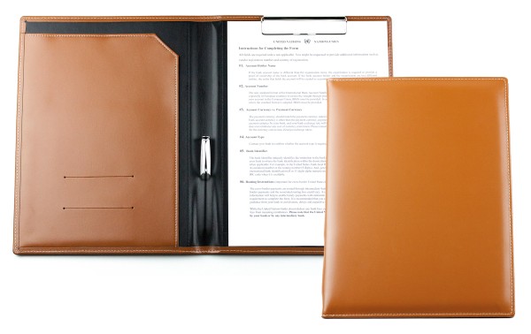Klemmbrettmappe DIN A4 mit Blockklemme in CAMBRIDGE Top Grain Rindspaltleder mit heller Kontrastnaht hellbraun