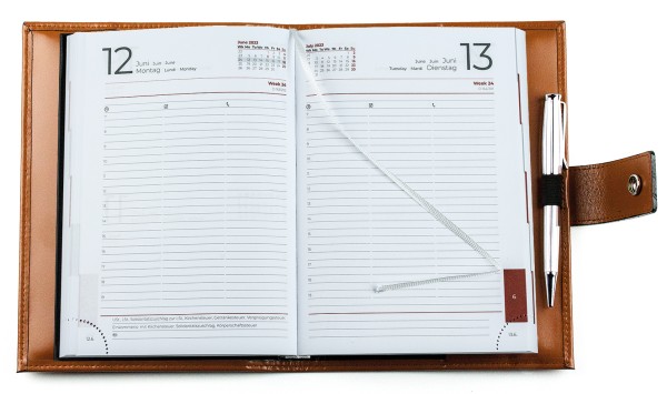 Buchkalender (auswechselbar) DIN A5 für 2025 + 2026, Cambridge Top Grain Leder, hellbraun