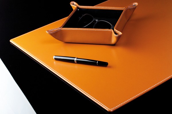 Schreibunterlage 65 x 45, CAMBRIDGE Top Grain Rindspaltleder mit heller Kontrastnaht,  hellbraun