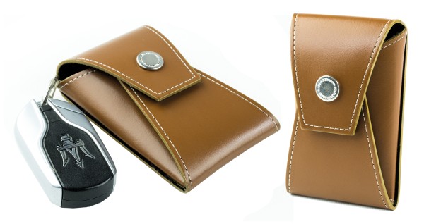 Design Schlüsseletui mit 2 Schlüsselketten CAMBRIDGE Top Grain Leder hellbraun