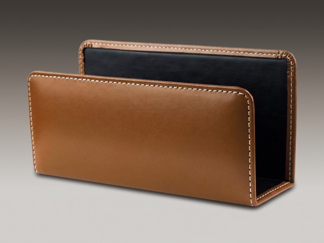 Briefständer CAMBRIDGE Top Grain Rindspaltleder mit heller Kontrastnaht hellbraun