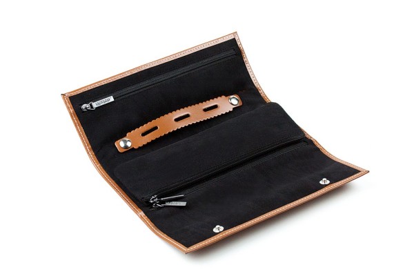 Schmuckrolle CAMBRIDGE Top Grain Rindspaltleder mit heller Kontrastnaht hellbraun