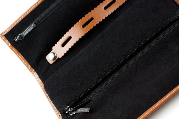 Schmuckrolle CAMBRIDGE Top Grain Rindspaltleder mit heller Kontrastnaht hellbraun