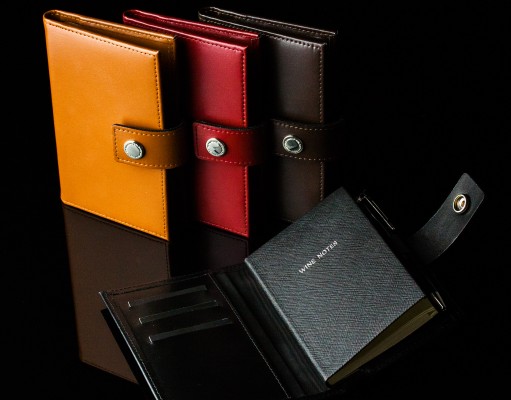 Pocket Notizbuch "WINE NOTES" (auswechselbar) mit Druckknopf, CAMBRIDGE Top Grain Leder dunkelbraun