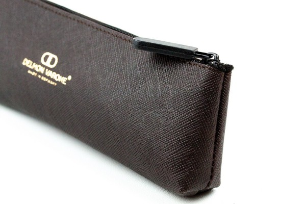 Schlamper Etui SMALL SAFFIANO Lederimitat dunkelbraun