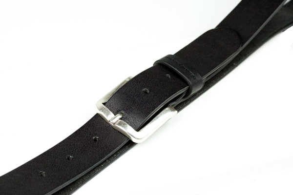 Ledergürtel PREMIUM Blankleder schwarz in 3cm Breite mit Dornschliesse altsilber