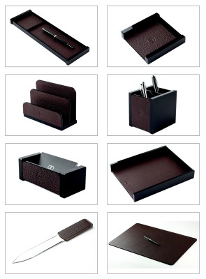 Schreibtisch Set "BOSTON" 8-teilig Kombination Acryl schwarz mit PREMIUM LEDER SOFTGRAIN dunkelbraun