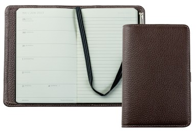 Pocket Kalenderbuch DIN A6 2026 PREMIUM LEDER SOFT GRAIN dunkelbraun (genarbt)